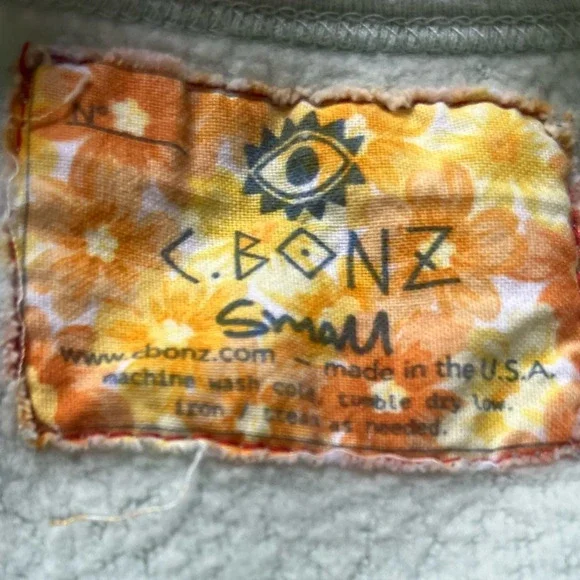 Embroidered C Bonz Sweatshirt size small - Picture 4 of 7